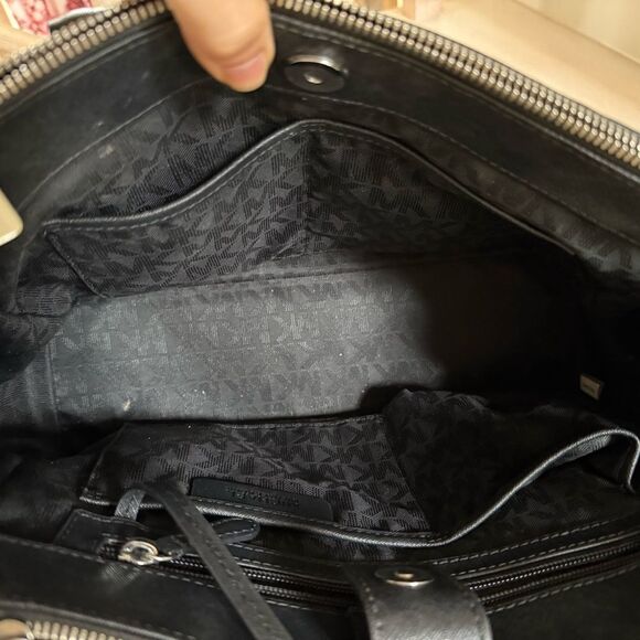 Michael Kors Sutton Medium Saffiano Leather Satchel in Black - Picture 13 of 15